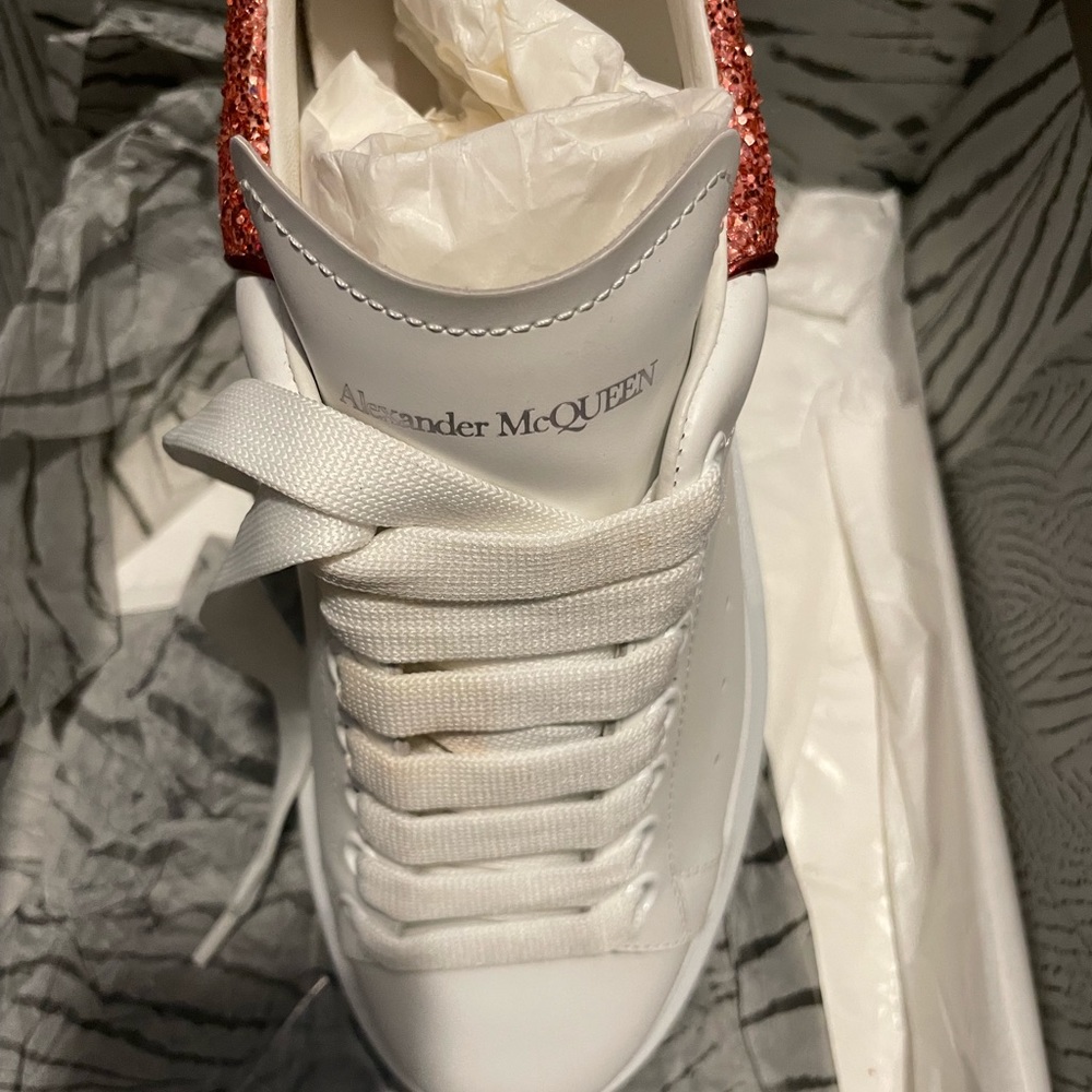 Alexander McQueen Sneakers - Picture 11 of 16